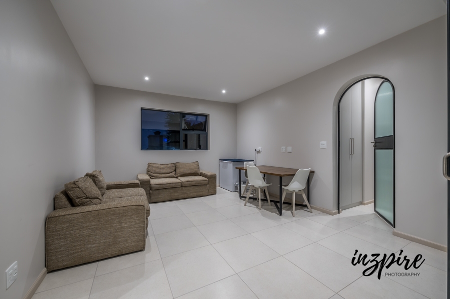 3 Bedroom Property for Sale in Village On Sea Western Cape